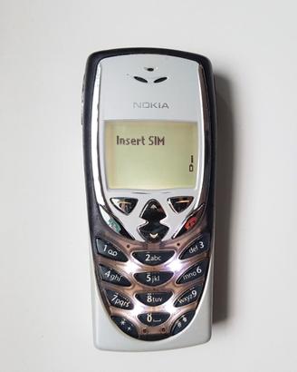 Nokia 8310 NHM-7 cellulare vintage collezionismo