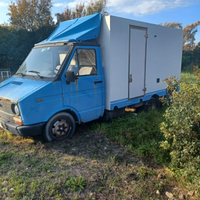 Autonegozio Iveco 35-8 Patente B