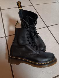 Dr martens black n.36