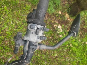 serbatoio Yamaha xt 550 + interruttori luci