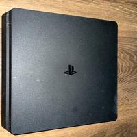 PS4 usata + Controller