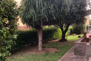 Porzione di trifamiliare di testa