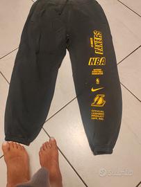 pantaloni 