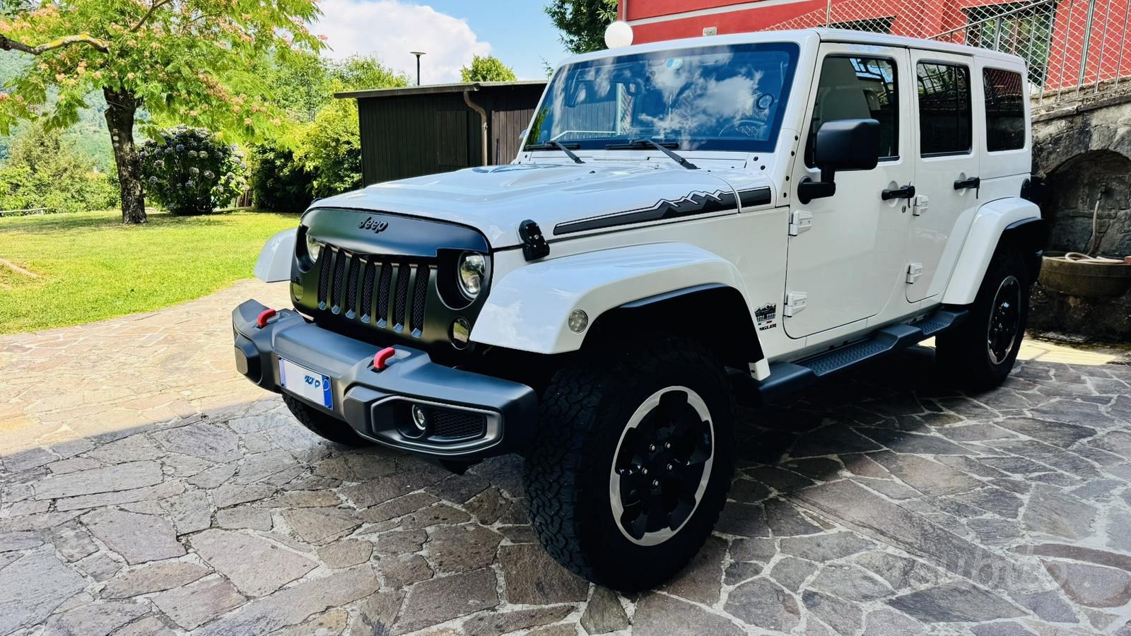 Jeep Wrangler 2015 photo 2