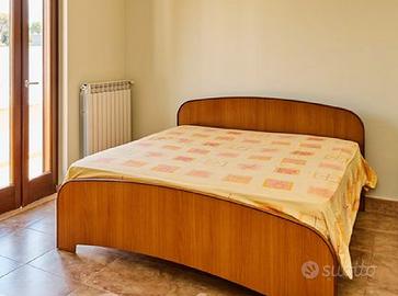 Letto matrimoniale e rete