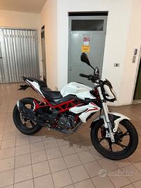 Benelli bn 125