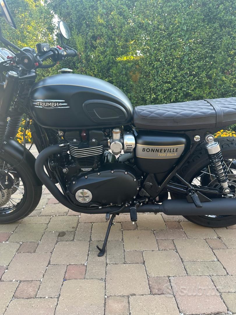 Triumph bonneville t120 black custom hotsell