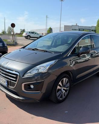 Peugeot 3008 1.6 HDi 115CV Business