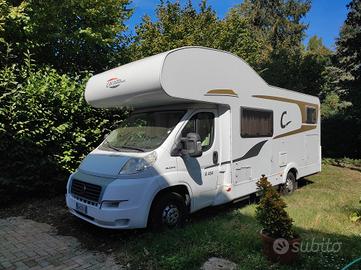 Carado A464 camper mansardato