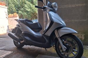 piaggio beverly 500