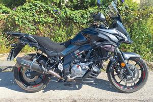 Suzuki Vstrom 650 XT full