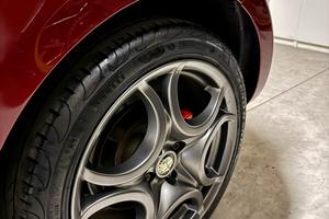 Cerchi Alfa mito 17’ gommati Pirelli