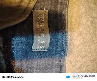 jeans moda con banda nera laterale