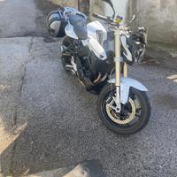 Bmw f800r