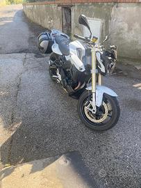 Bmw f800r