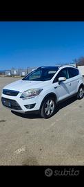   Ford Kuga 2011