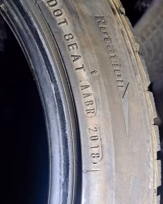 4 Pneumatici Invernali Nexen 245/45 R17 99V   M+S