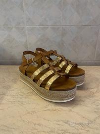 Sandali bronzo con platform