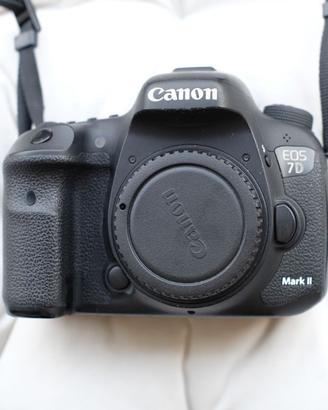 Canon EOS 7D Mark ll (G)
