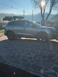 Iconic Austral  full  hibrid 200 cv