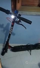 monopattino elettrico