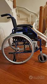 Sedia a rotelle leggera
