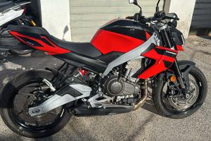 Aprilia Tuono Racing