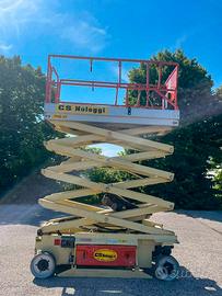 Piattaforma a pantografo JLG 2646 ES