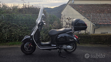 Vespa GTS 300 Super