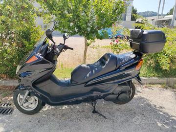 Scooter Yamaha Skyliner