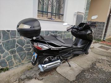 Suzuki Burgman 400