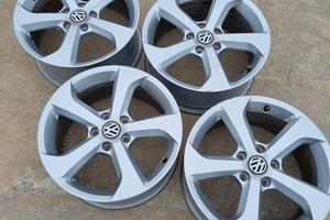  cerchi golf GTI