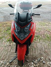Kymco MyRoad 700i - 2012