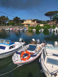 Barca americana MAKO 17