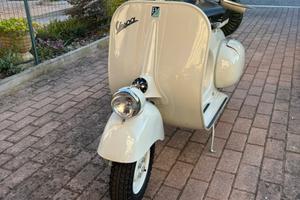 Vespa faro basso 1957