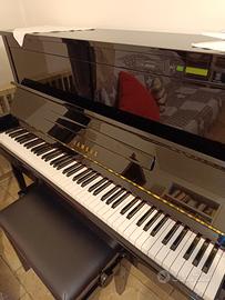 pianoforte verticale yamaha