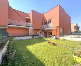 VILLA A SCHIERA A CESATE