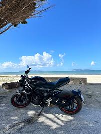 Triumph Trident 660  + kit depotenziamento A2