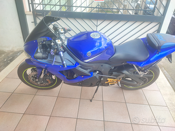 Yamaha r6