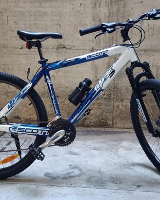 Mountaun bike Scott Voltage