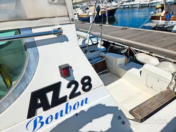 Azimut Az28 