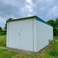 Box garage in lamiera