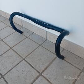 Manubrio bici da strada 