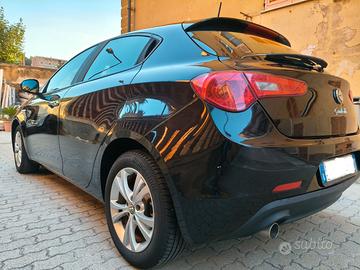 Alfa Romeo Giulietta 1.6 JTDM – 99.000 km