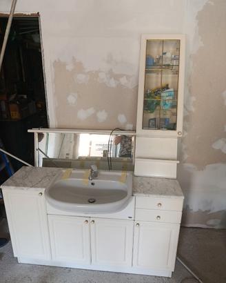 Mobile bagno in marmo