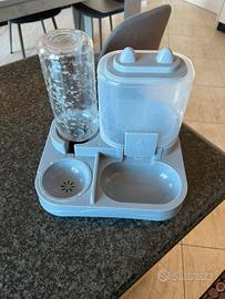 Distributore acqua e cibo