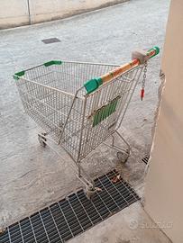 carrelli spesa 