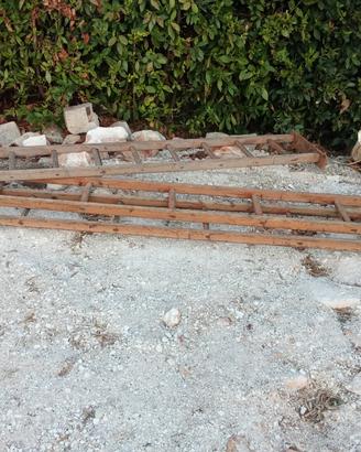 scale in legno 