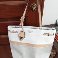 Borsa Guess grande beige e bianca