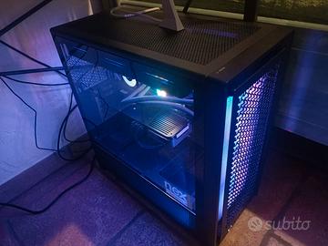 Postazione da gaming 9070xt 9800x3d schermo OLED